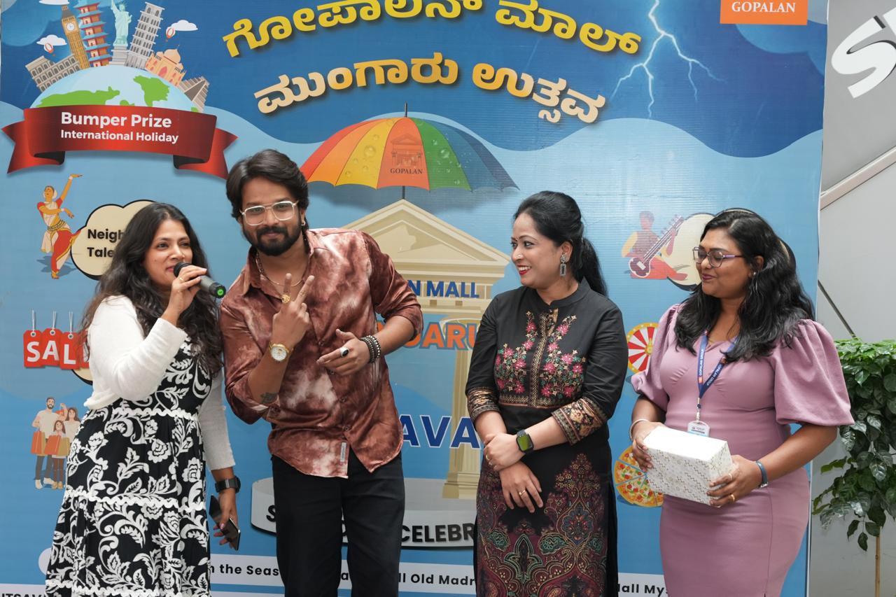 ಮನಸೂರೆಗೊಂಡ ಗೋಪಾಲನ್ ಮಾಲ್ಸ್ ನಲ್ಲಿ “ನೆರೆಹೋರೆ ಪ್ರತಿಭೆ ಪ್ರದರ್ಶನ