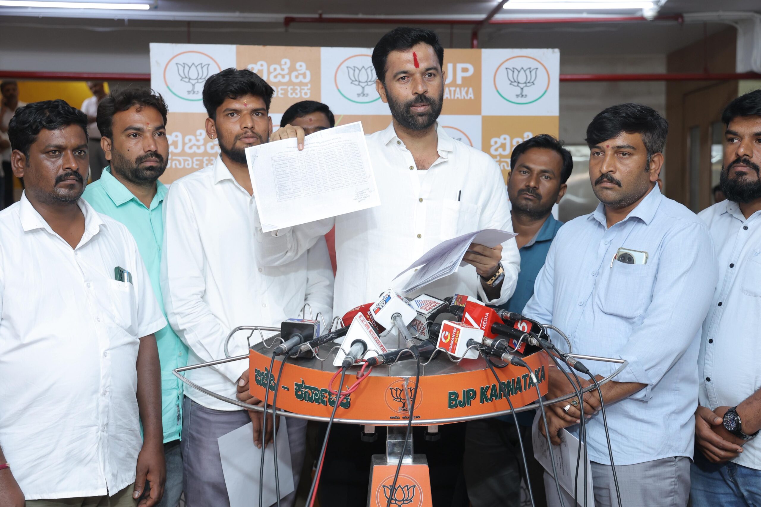 ವಾಲ್ಮೀಕಿ ನಿಗಮದಲ್ಲಿ 500 ಕೋಟಿಗೂ ಹೆಚ್ಚು ಮೊತ್ತದ ಹಗರಣ- ಬಂಗಾರು ಹನುಮಂತು