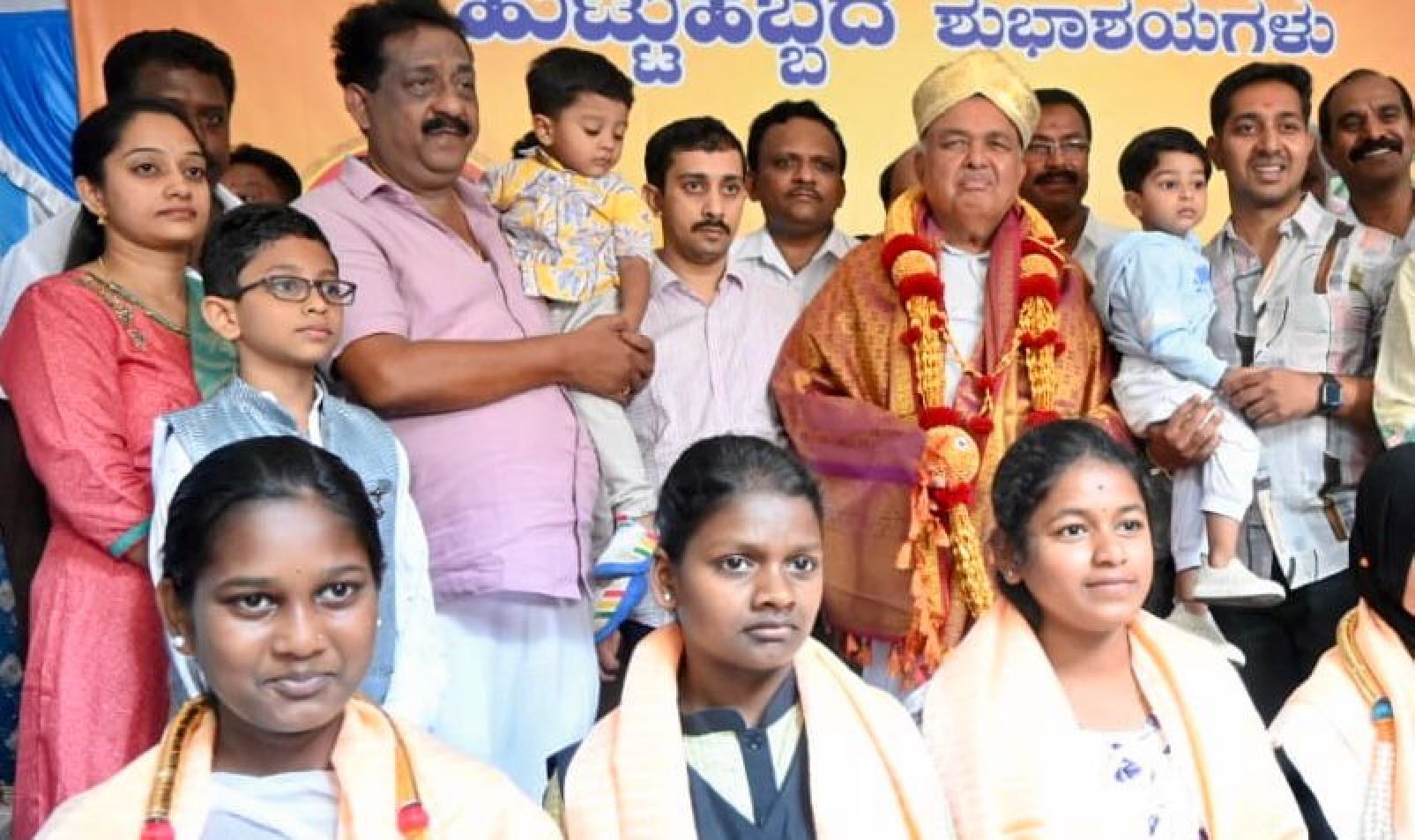 ಬಡ ಮಕ್ಕಳು ವಿದ್ಯಾವಂತರಾಗಿ ಉತ್ತಮ ಪ್ರಜೆಗಳಾಬೇಕು: ಮುಜರಾಯಿ ಸಚಿವ ರಾಮಲಿಂಗಾರೆಡ್ಡಿ