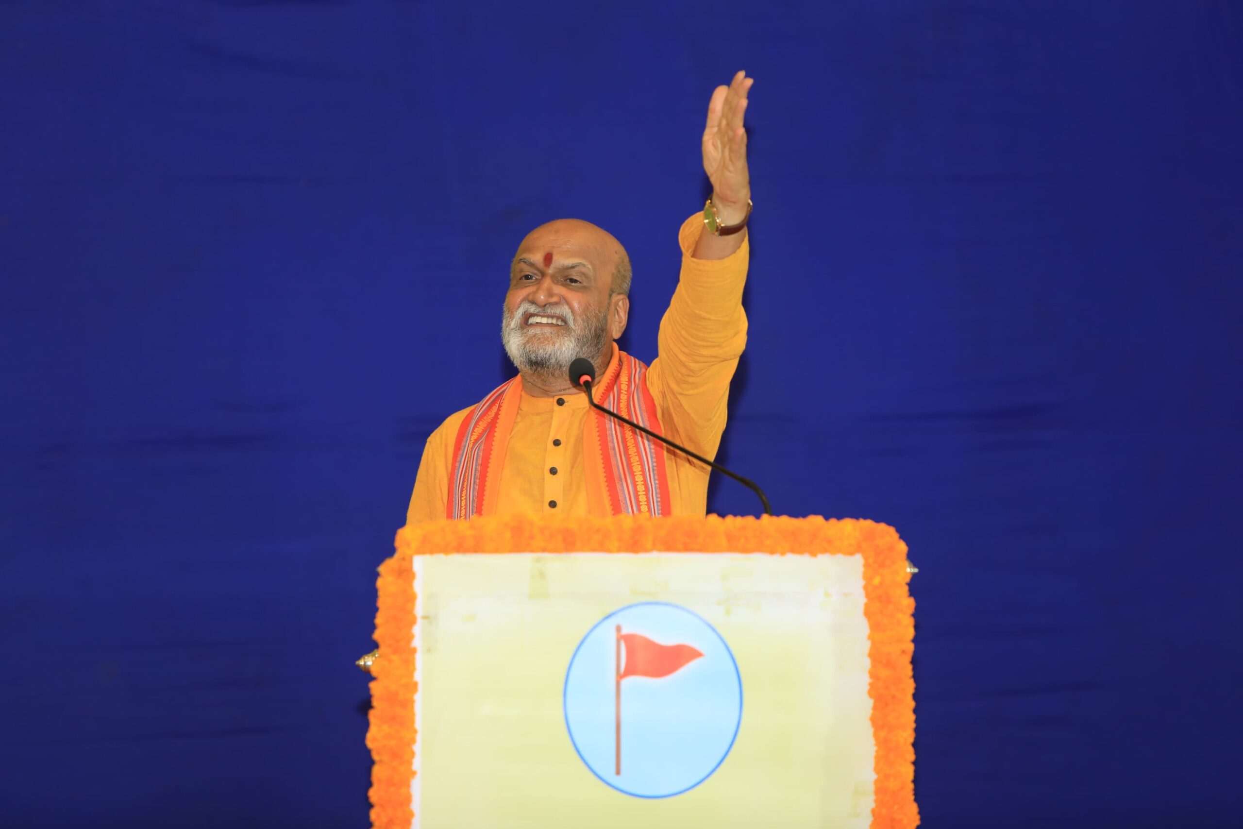 ಧರ್ಮದ ಮೇಲಿನ ಆಘಾತಗಳನ್ನು ತಡೆಯಲು ಹಿಂದೂಗಳು ಶಕ್ತಿಯ ಉಪಾಸನೆಯನ್ನು ಮಾಡಬೇಕು: ಪ್ರಮೋದ ಮುತಾಲಿಕ್