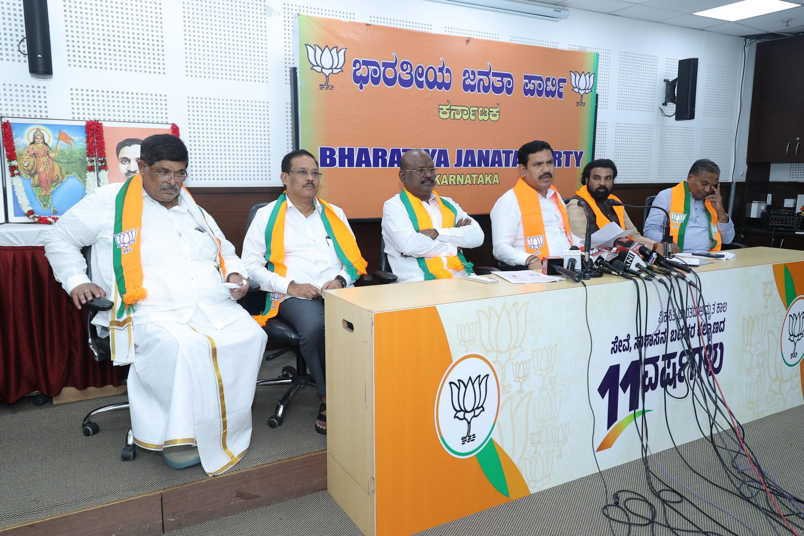 ವಾಲ್ಮೀಕಿ ನಿಗಮದ ಹಗರಣ: ಬಳ್ಳಾರಿ ಸಂಸದ, 4 ಶಾಸಕರ ರಾಜೀನಾಮೆಗೆ ಶ್ರೀರಾಮುಲು ಆಗ್ರಹ