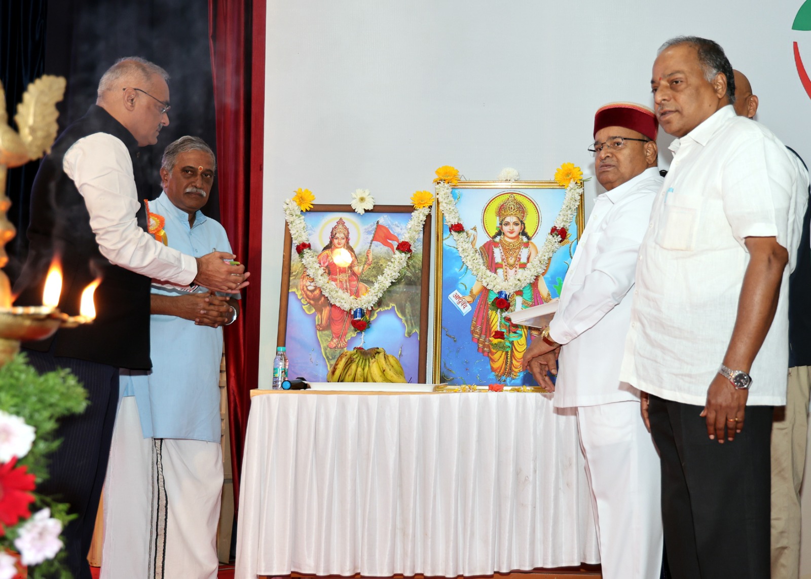 ಭಾರತ ಜಾಗತಿಕ ನಾಯಕನಾಗಬೇಕಾದರೆ ‘ಆರೋಗ್ಯಕರ ಭಾರತ-ಬಲಿಷ್ಠ ಭಾರತ’ ಎಂಬ ಮಂತ್ರ ಅಳವಡಿಸಿಕೊಳ್ಳಬೇಕು