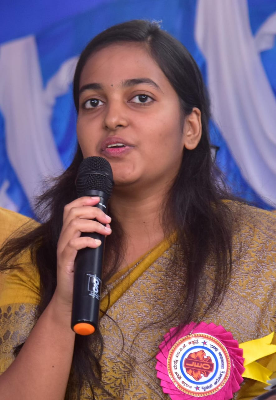 ಪ್ರಾಮಾಣಿಕ ಕರ್ತವ್ಯದಿಂದ ಜನಮನ ಗೆದ್ದ ವಿ.ಪೂರ್ಣಿಮಾ: ತಹಶೀಲ್ದಾರ್ ಆಗಿ ಮಂಚೇನಹಳ್ಳಿ ತಾಲೂಕಿಗೆ ವರ್ಗಾವಣೆ