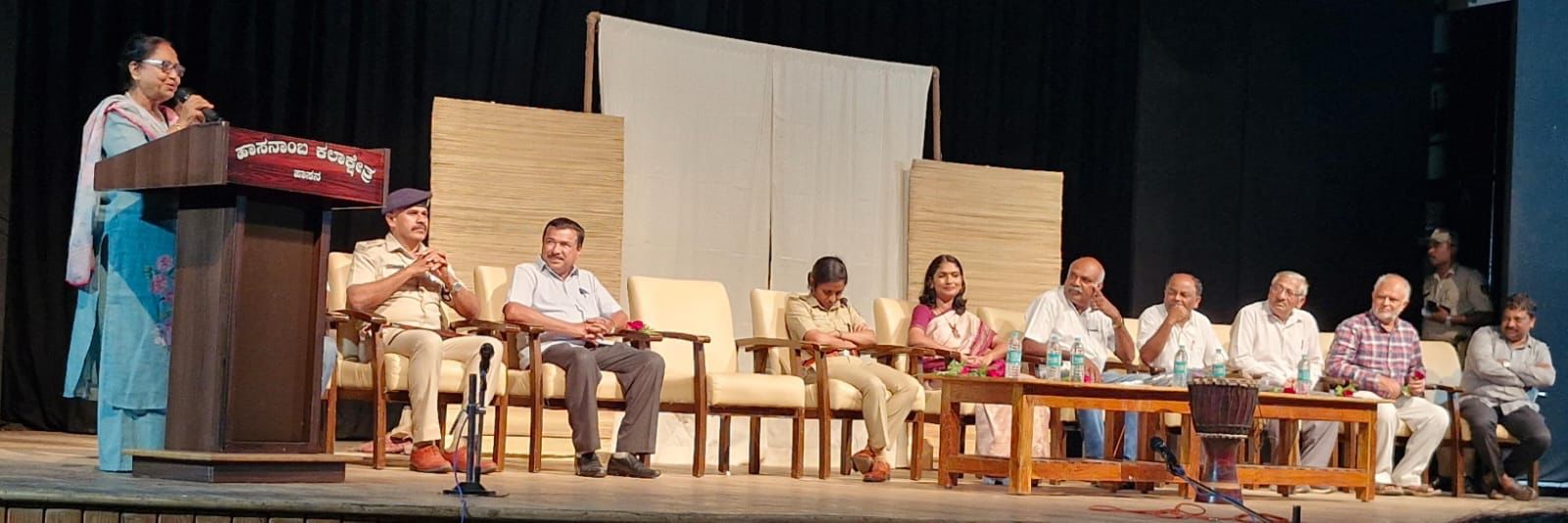 ಪ್ರತಿ ಮಹಿಳೆಯರಲ್ಲೂ ಹೋರಾಟಗಾರ್ತಿ ಇರುತ್ತಾಳೆ: ಜಿಲ್ಲಾಧಿಕಾರಿ