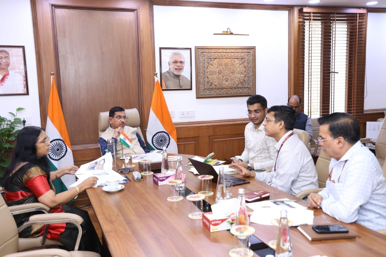 ಈರುಳ್ಳಿ ಕೈಗೆಟುಕುವ ಬೆಲೆಗೆ ಸಿಗುವಂತೆ ನೋಡಿಕೊಳ್ಳಲು ಅಧಿಕಾರಿಗಳಿಗೆ ಸೂಚನೆ