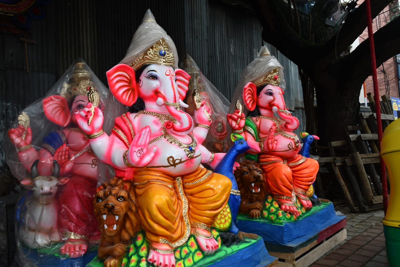 ಗಣೇಶ ಹಬ್ಬ ಪ್ರಯುಕ್ತ ಗಣೇಶಮೂರ್ತಿ ಭರ್ಜರಿ ಮಾರಾಟ