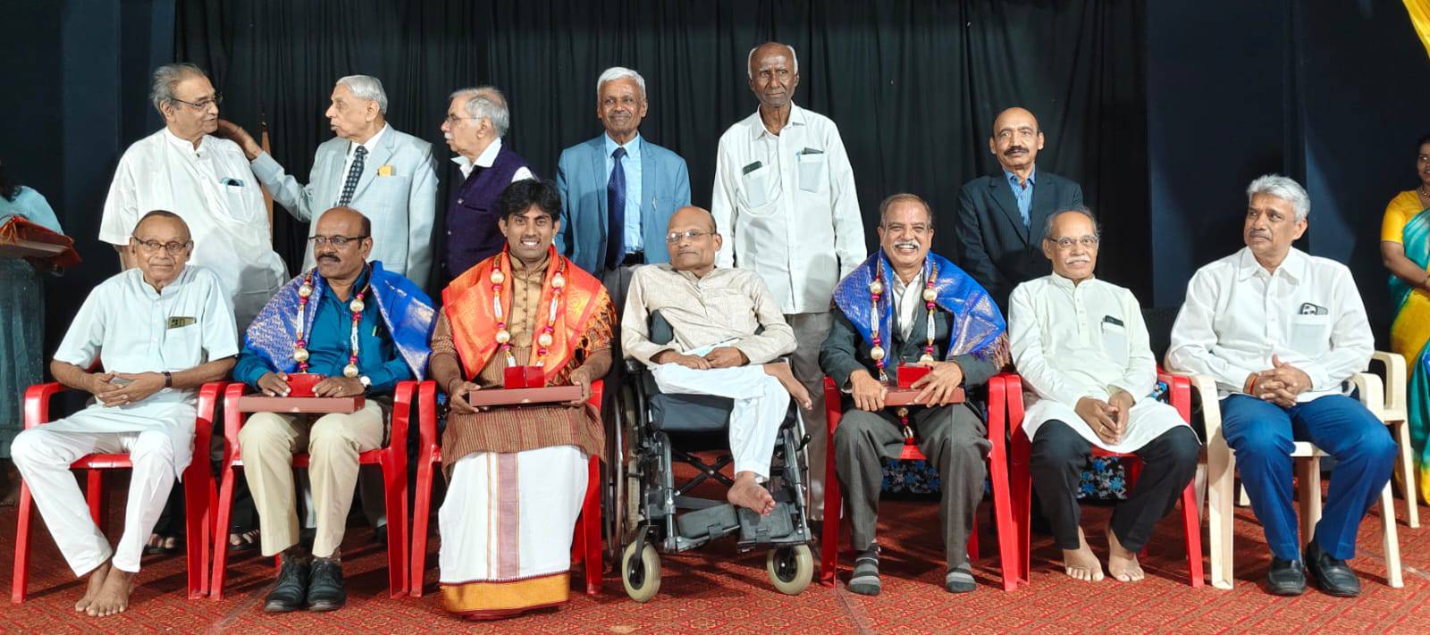 ವಜ್ರ ಮಹೋತ್ಸವ ಗುರುವಂದನ – ಗೌರವ ಸೇವೆಯ ಶಿಕ್ಷಕರ ಮಹಾ ಸಮ್ಮಿಲನ ವಜ್ರ ಮಹೋತ್ಸವ ಗುರುವಂದನ – ಗೌರವ ಸೇವೆಯ ಶಿಕ್ಷಕರ ಮಹಾ ಸಮ್ಮಿಲನ