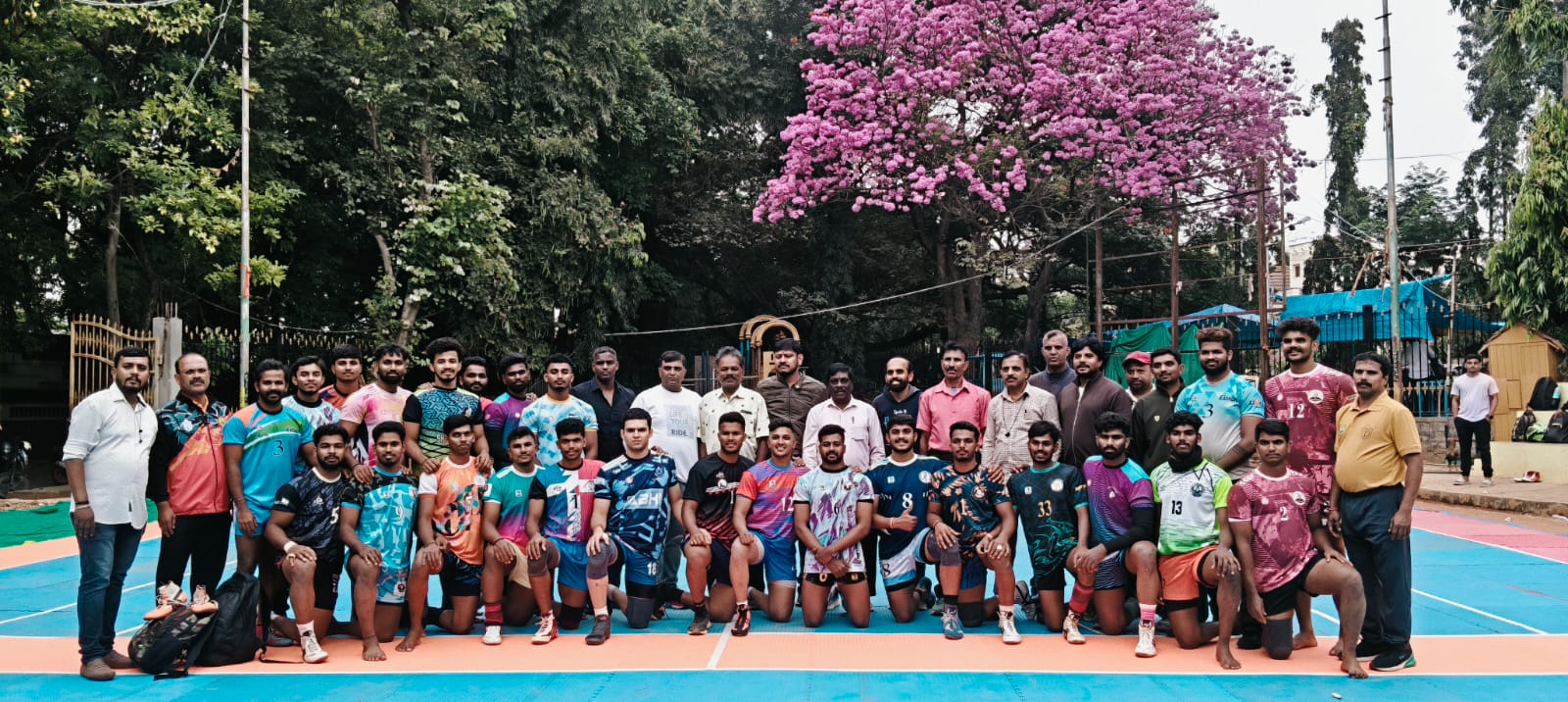 ಆನೇಕಲ್ : ಕರ್ನಾಟಕ ಡಿಸ್ಟ್ರಿಕ್ಟ್ ಚಾಂಪಿಯನ್ಶಿಪ್ ಕಬಡ್ಡಿಗೆ ಬೆಂಗಳೂರು ತಂಡಕ್ಕೆ ಆಯ್ಕೆ ಆನೇಕಲ್ : ಕರ್ನಾಟಕ ಡಿಸ್ಟ್ರಿಕ್ಟ್ ಚಾಂಪಿಯನ್ಶಿಪ್ ಕಬಡ್ಡಿಗೆ ಬೆಂಗಳೂರು ತಂಡಕ್ಕೆ ಆಯ್ಕೆ