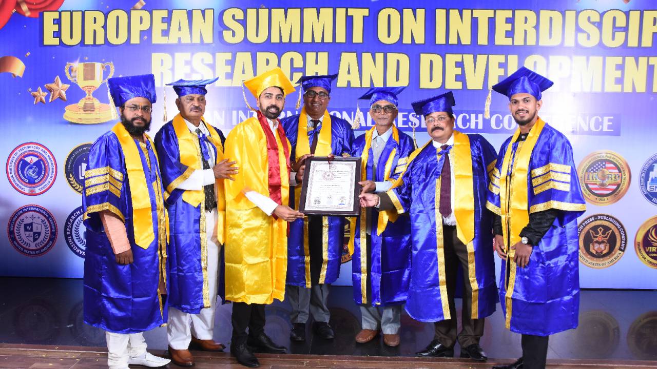 ಭರತ್ ರಂಗನಾಥ ಗೆ ಕ್ಯಾಲಿಫೋರ್ನಿಯ ಪಬ್ಲಿಕ್ ವಿಶ್ವವಿದ್ಯಾಲಯದಿಂದ ಡಾಕ್ಟರೇಟ್ ಭರತ್ ರಂಗನಾಥ ಗೆ ಕ್ಯಾಲಿಫೋರ್ನಿಯ ಪಬ್ಲಿಕ್ ವಿಶ್ವವಿದ್ಯಾಲಯದಿಂದ ಡಾಕ್ಟರೇಟ್