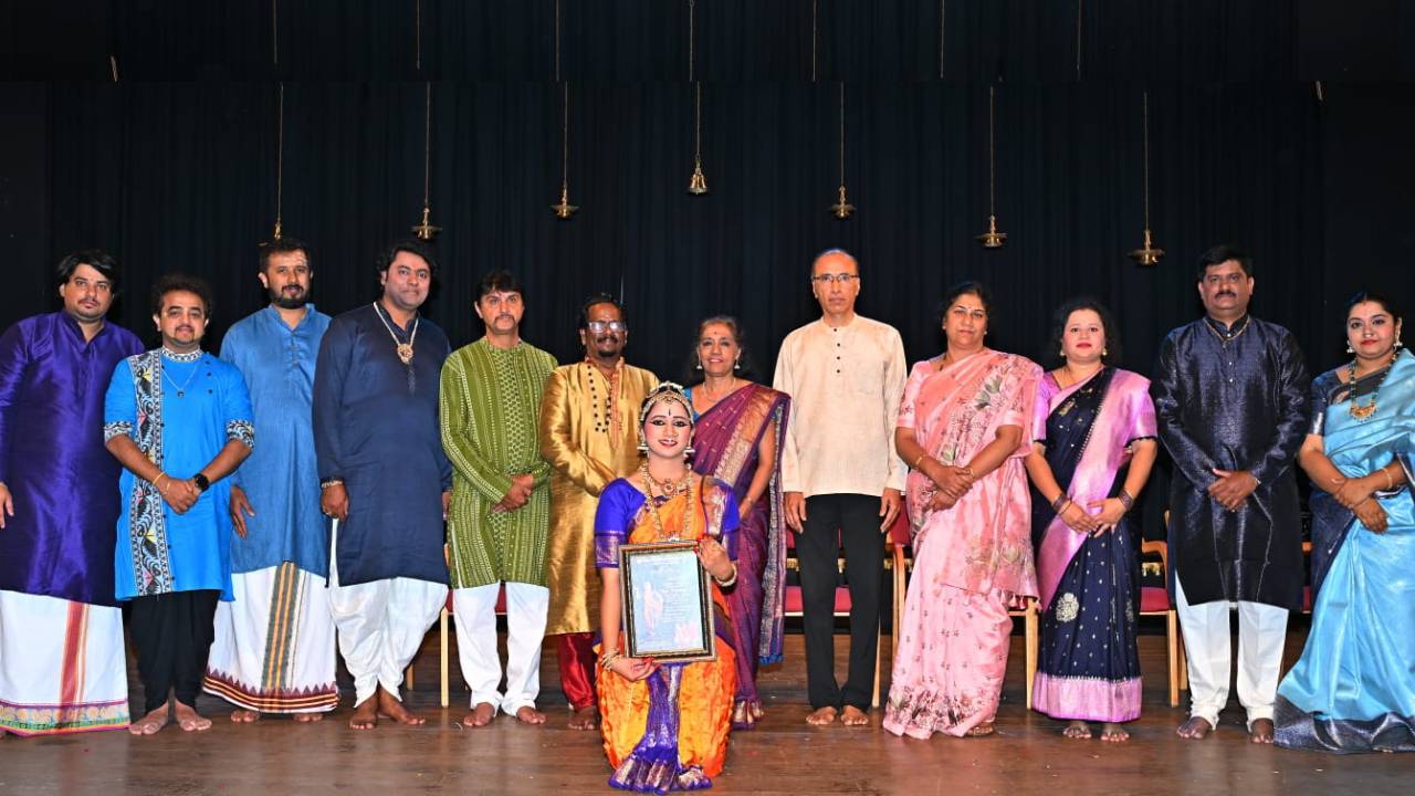 ಪ್ರತೀಕ್ಷಾಳ ನೂಪುರ ಸಂಭ್ರಮ : ಪ್ರತೀಕ್ಷಾಳ ನೂಪುರ ಸಂಭ್ರಮ :